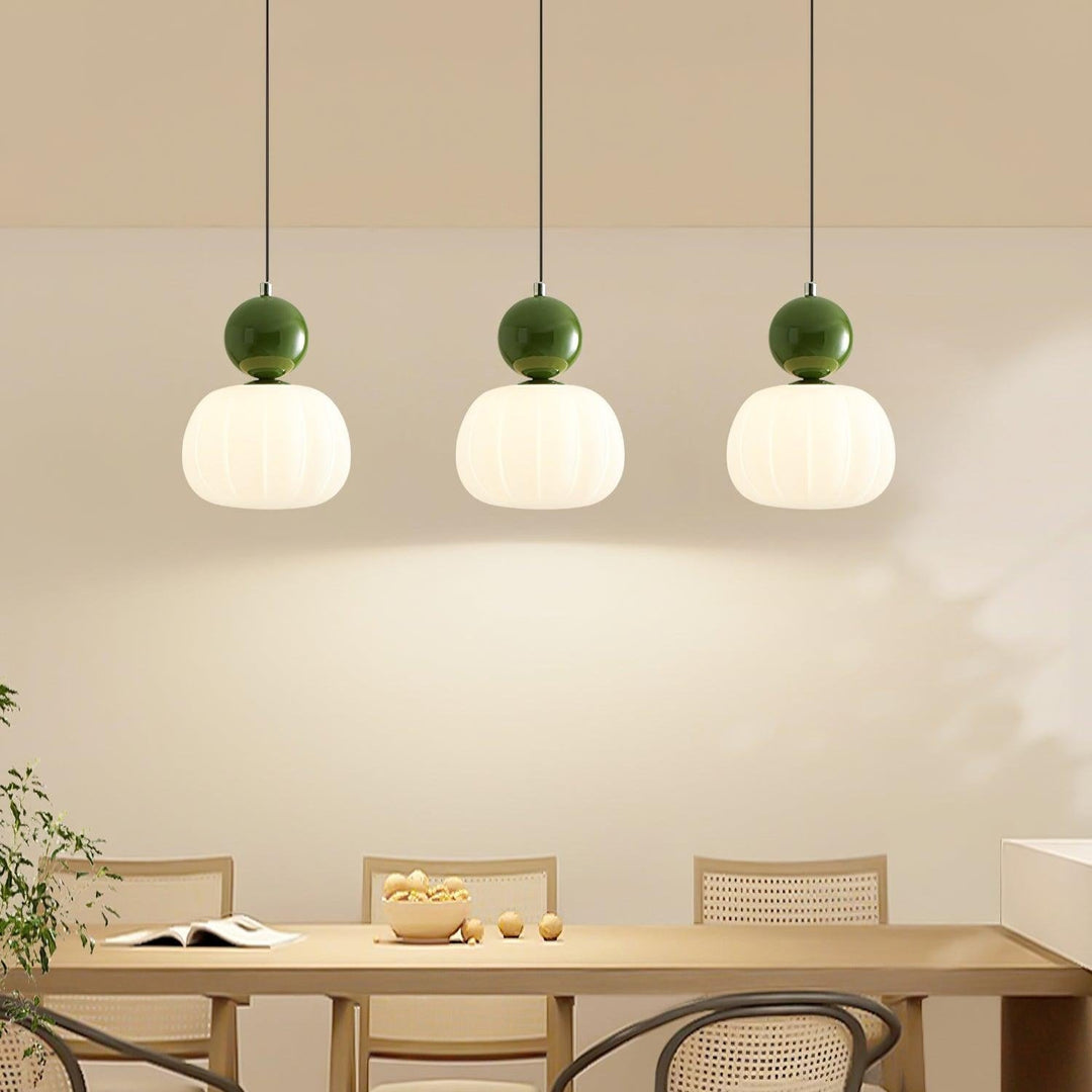 Yedra Pendant Lamp | Organic Round Acrylic Design