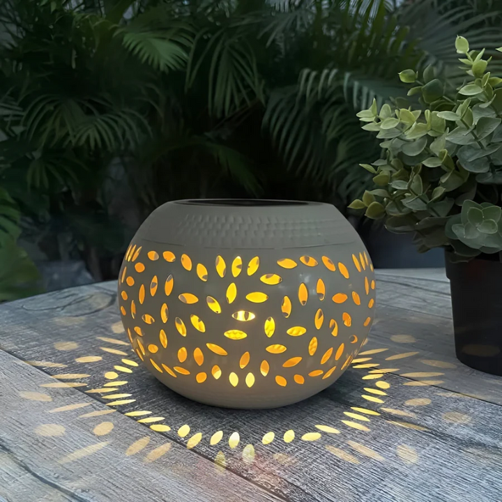 Lumopattern Solar Garden Light | Decorative Metal Outdoor Lamp